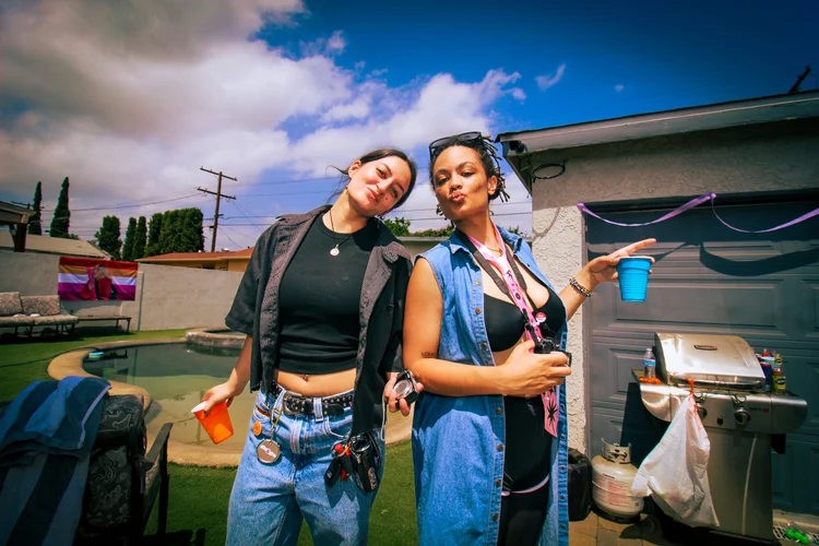 Girl Kissers House Party | Chapstick x DWG — Dreamworldgirl Zine
